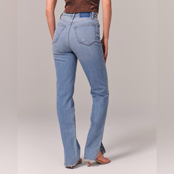 Curve Love Ultra High Rise 90s Straight Jean - Picture 3 of 3